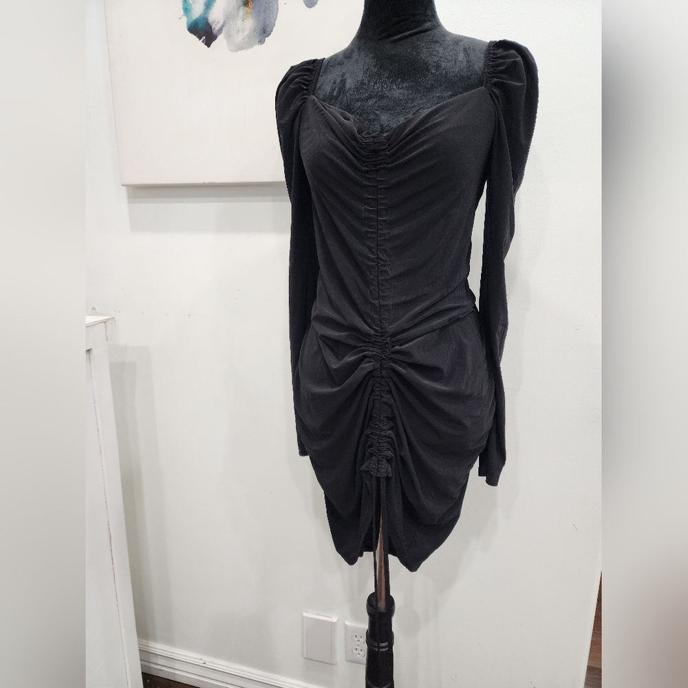 [ PRETTY LITTLE THING] NEW WITH TAGS, WOMENS SIZE 16,BLACK  LONG SLEEVE DRESS
